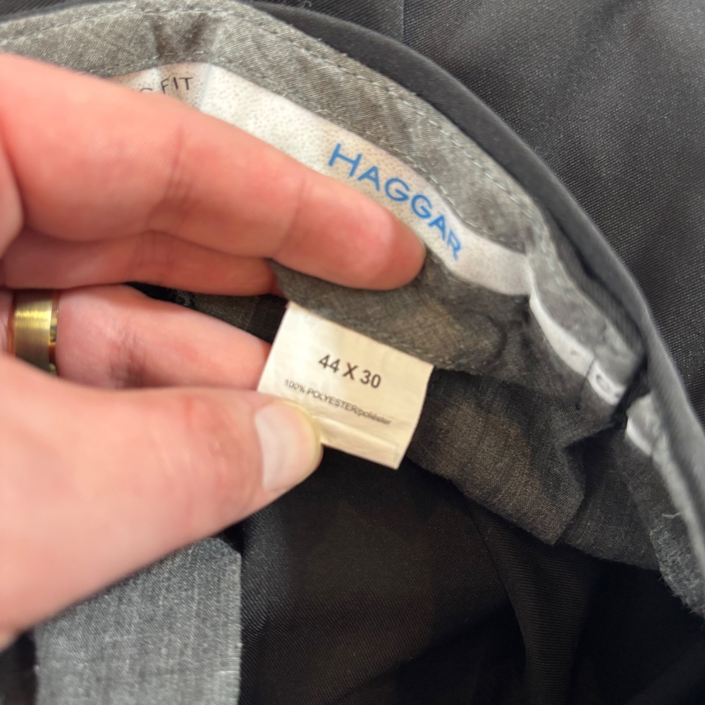 Lot of 2 Haggar Cool 18 Pro Mens Pants 44x30 Black Pleated Khaki Flat Front - Picture 7 of 11